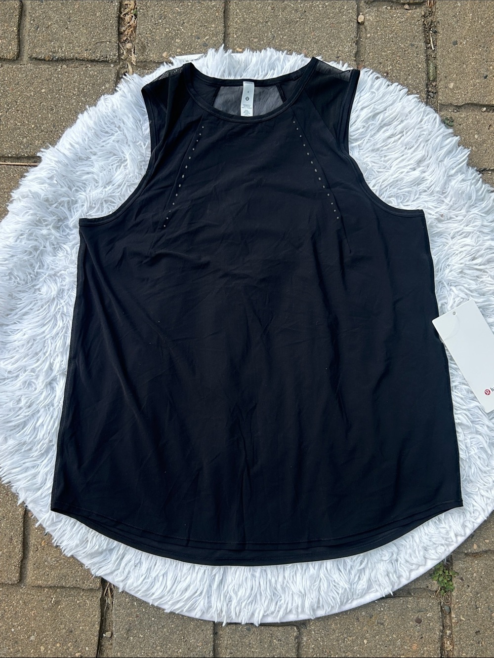 lululemon athletica Sculpt Tank 
Classic Black
Women’s Size 6
New with tag!